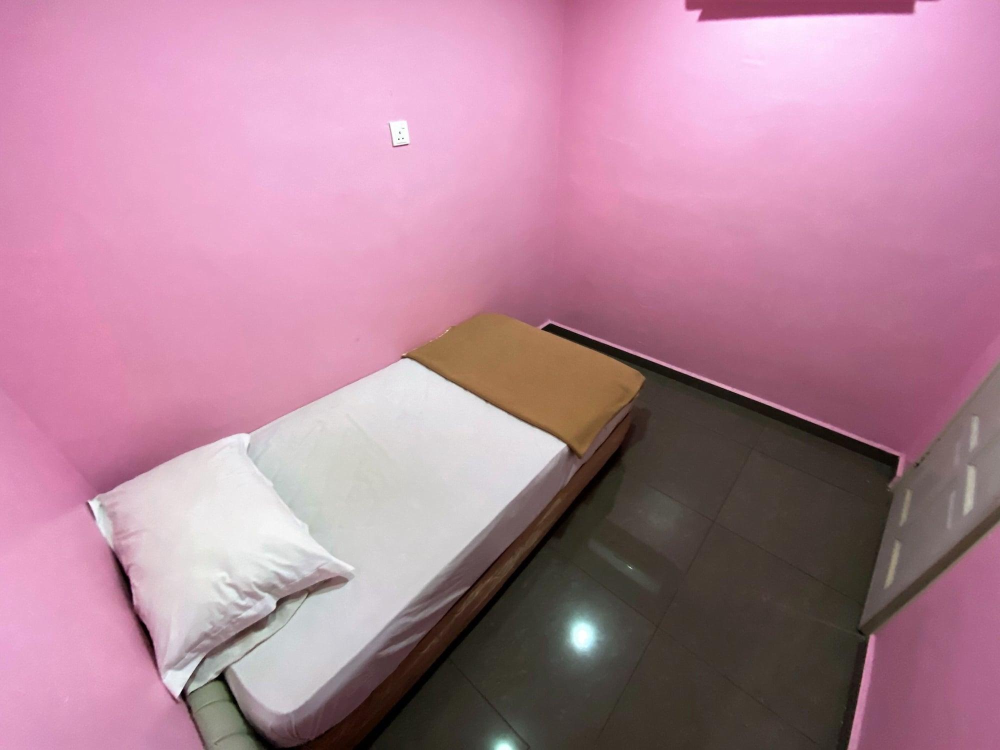 ド マワルダ ホテル Malacca エクステリア 写真